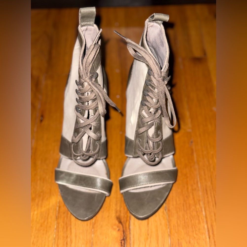 Army green & tan high heel bootie